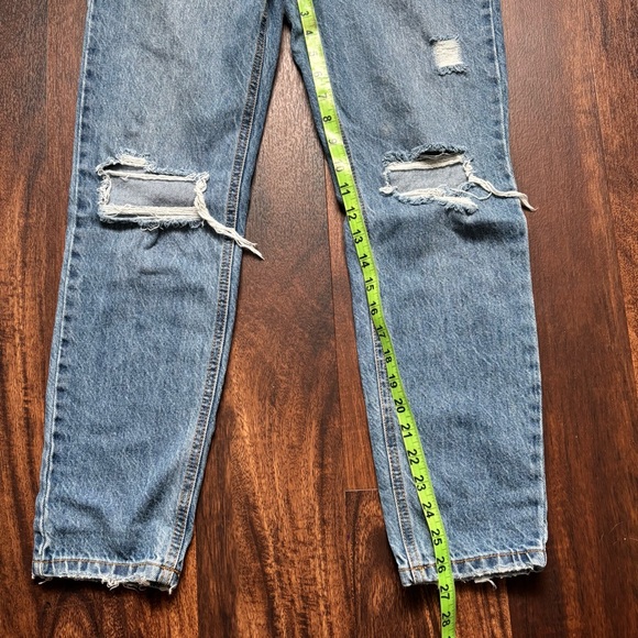 Altar’d State Women’s Size 25 Denim Jeans Distressed Straight size 5/27 - Picture 6 of 7
